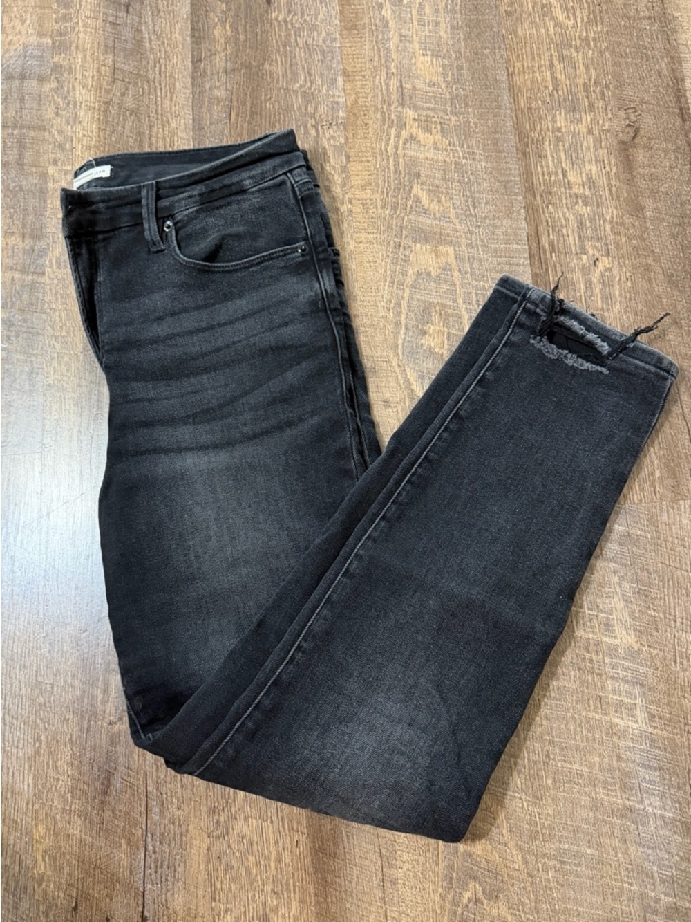 Good American Black Washed High-Rise Skinny Jeans